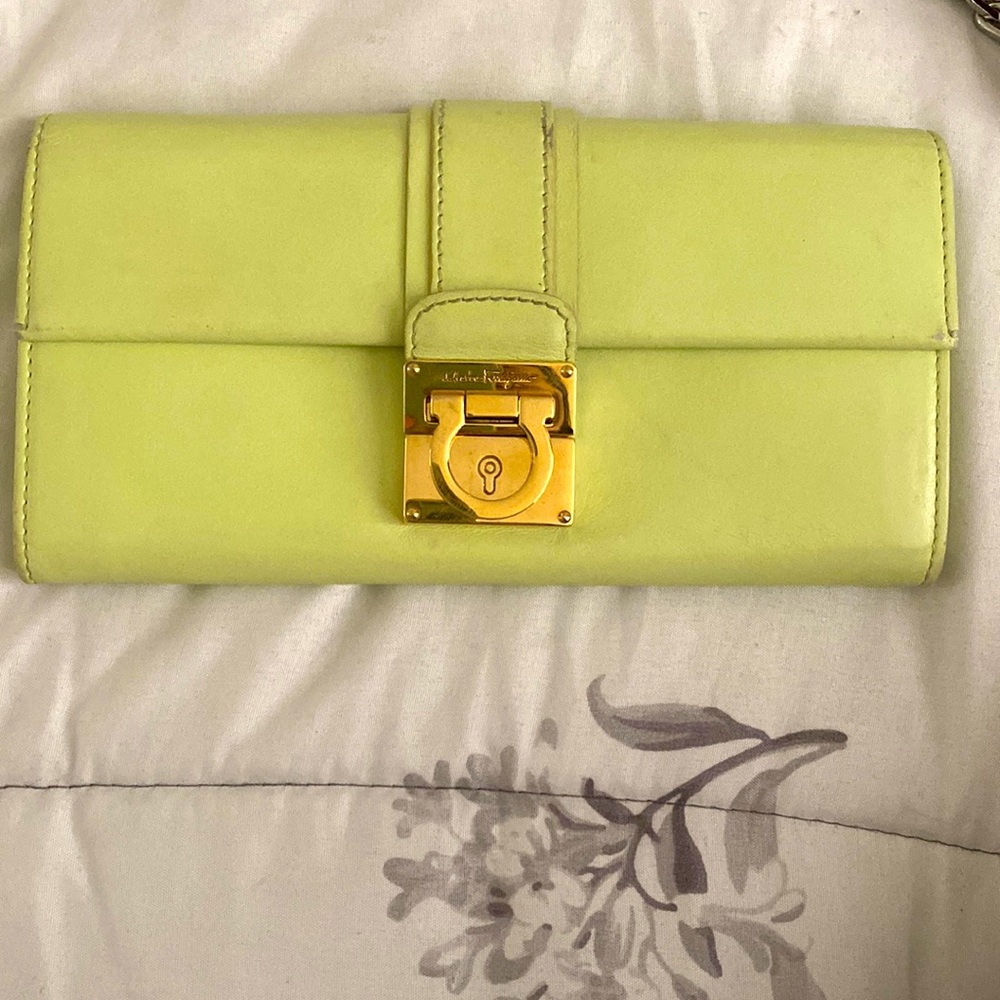Women wallet